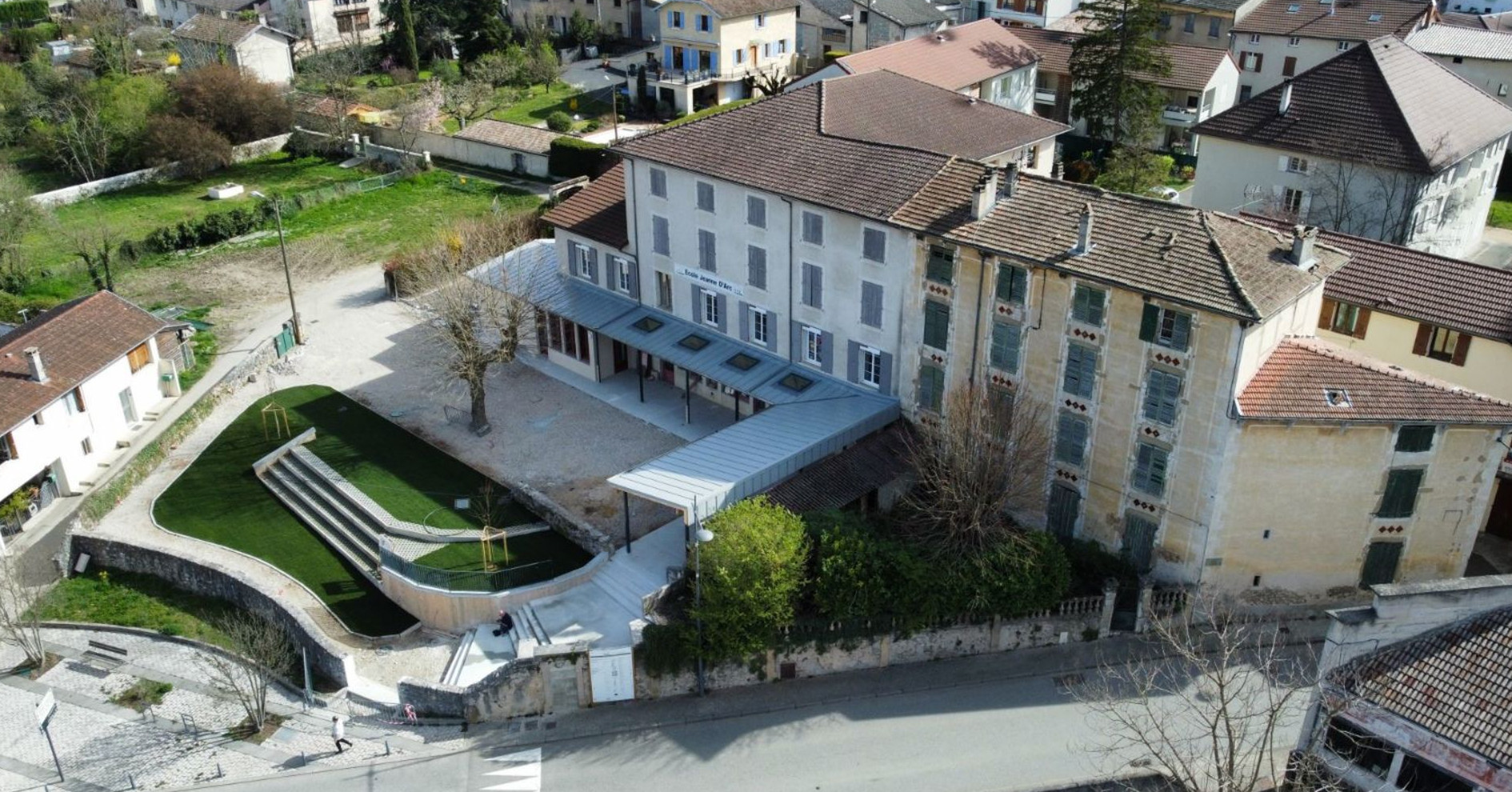 ECOLE JEANNE D'ARC  St Jean en Royans